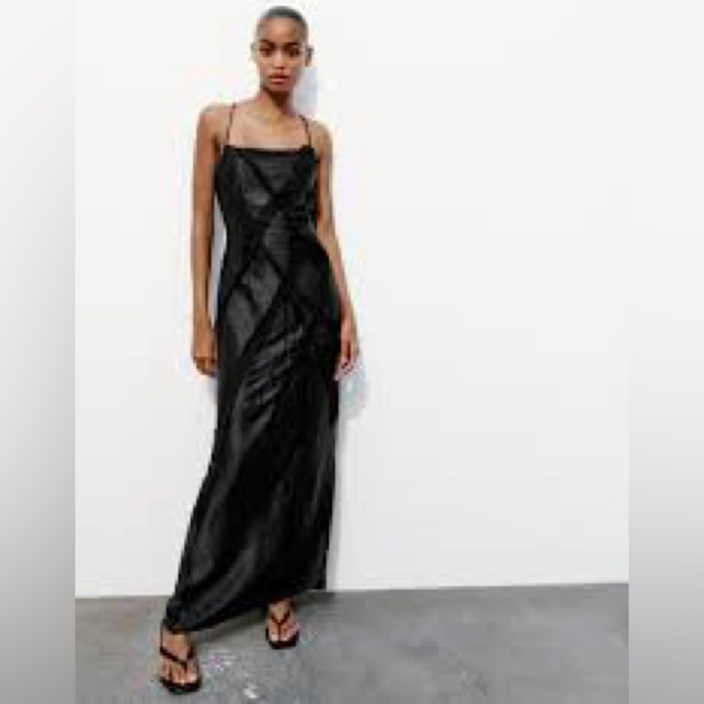 Zara floral raised appliqué satin effect dress - Picture 3 of 10